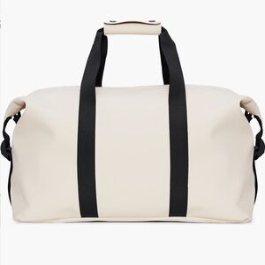 NWT Rains Hilo Weekender Waterproof Duffle Bag in Dune - XL